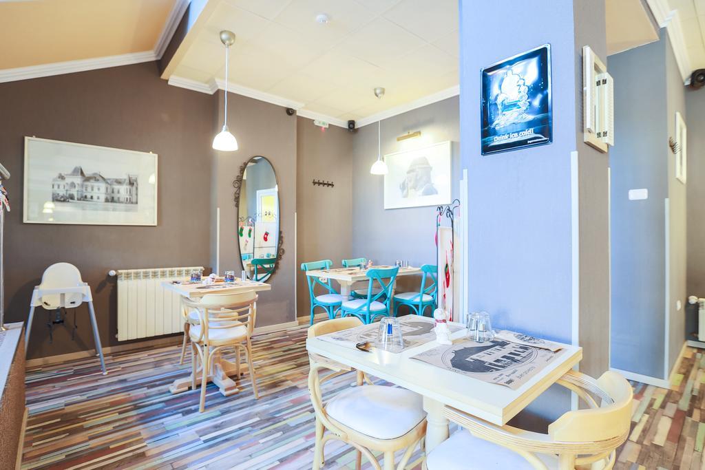 Artmotel & Bistro Haţeg Εξωτερικό φωτογραφία
